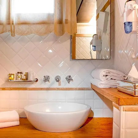 Stunning In With Wifi フォリーニョ